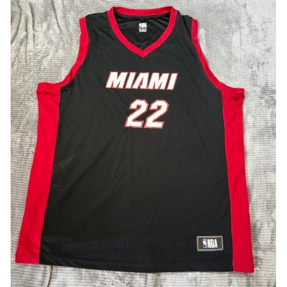 NBA Miami Heat Jersey Mens 2XL Black Red Basketball Shirt Jimmy Butler #22